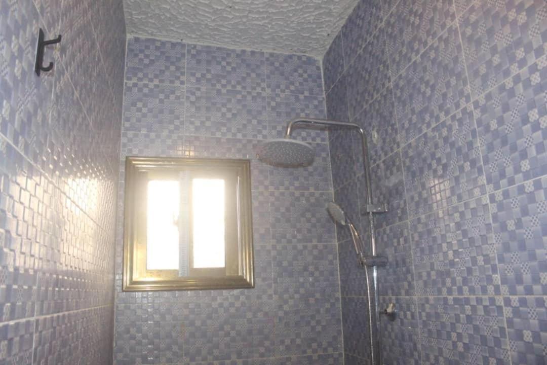 Debora Guest House Freetown Eksteriør billede